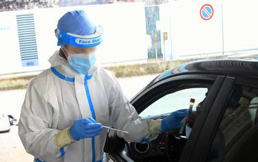 Covid, altre quattro regioni in bilico ma rischia tutta Italia
