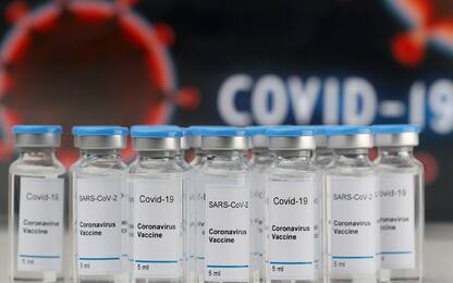 Vaccini Covid, il mondo prepara operazione logistica senza precedenti