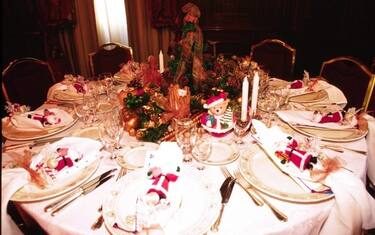 Covid, Oms: a Natale evitare di riunirsi in famiglia per pranzi e cene