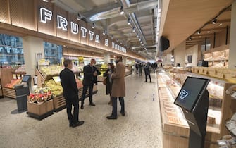 Aperto dopo oltre 30 anni di iter burocratico un supermercato Esselunga. Genova, 16 Dicembre 2020.
ANSA/LUCA ZENNARO