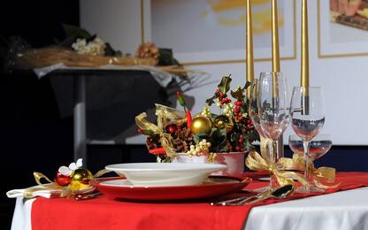 Covid, pranzo di Natale con parenti e amici: le regole e i rischi