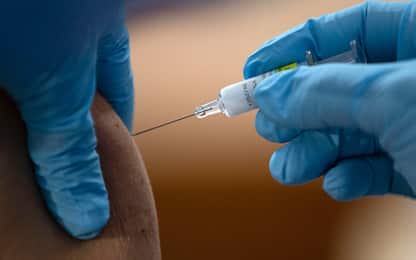 Vaccino antinfluenzale 2021, a chi è consigliato e come prenotarlo