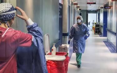 Il reparto covid dell'ospedale Poliambulanza di Brescia, 22 febbraio 2021.  Ansa/Filippo Venezia