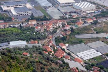 Ventimiglia, trovata la bimba di 7 anni scomparsa durante passeggiata