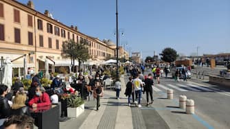 As was predictable the spring-flavored day is attracting a significant influx of people on the seafront of Ostia, Fiumicino, Fregene, Passoscuro and beyond, Fiumicino, near Rome, Italy, 28 February 2021.   ANSA/TELENEWS