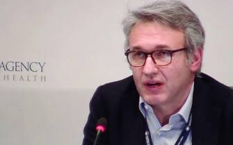 Marco Cavaleri, responsabile strategia vaccini dell'Ema, durante una conferenza stampa