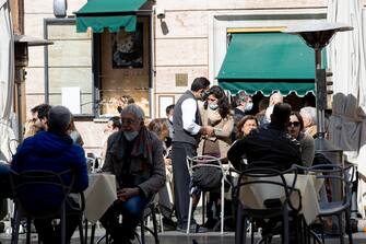 Daily life during the last weekend before the new measures against the Covid-19 pandemic come into force, in Rome, Italy, 13 March 2021. Most of Italy will be a COVID-19 red zone next week, due to a sharp rise in contagion.
ANSA/ MASSIMO PERCOSSI