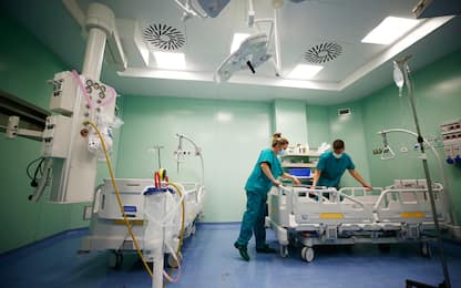 Covid, ospedale di Asti converte reparto di Ortopedia