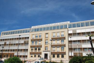 Legionella Bari, sgomberato Istituto Oncologico per presenza batterio