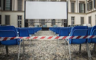 Il cortile del Palazzo Reale di Milano allestito per il cinema all'aperto che aprirà tra pochi giorni, 12 Giugno 2020. ANSA/MATTEO CORNER