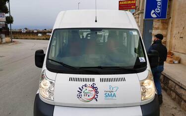 Trani, rubato il furgone con le carrozzine di atleti affetti da Sma