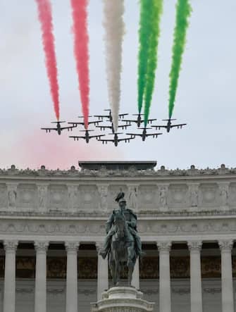 Frecce Tricolori acrobatic team flies over the Milite Ignoto ( Unknown soldier) Monument at Venezia square  for  the celebrations of Republic Day, in Rome, Italy, 02 June 2021. The anniversary marks the proclamation of the Italian Republic in 1946. ANSA/CLAUDIO PERI