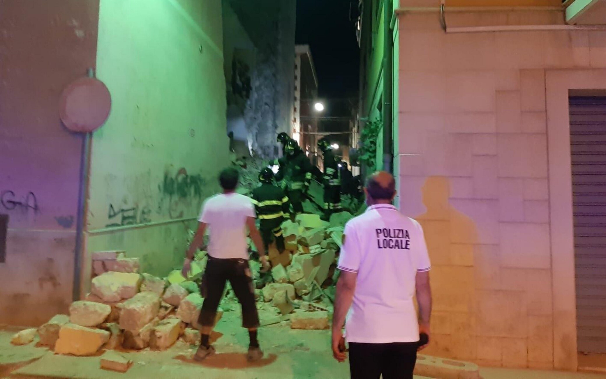 Il crollo della palazzina a Barletta Il crollo della palazzina a Barletta
