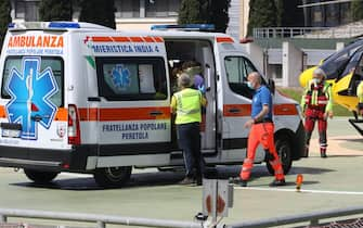 Nicola Tanturli e la sua mamma Giuseppina arrivano con l elicottero del 118 all eliporto dell ospedale di Careggi per essere trasferitI all ospedale pediatrico Meyer a  Firenze,23 Giugno 2021.ANSA/CLAUDIO GIOVANNINI