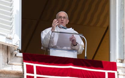 Papa Francesco: “Riconoscere Dio negli altri, non in sogni potenza”