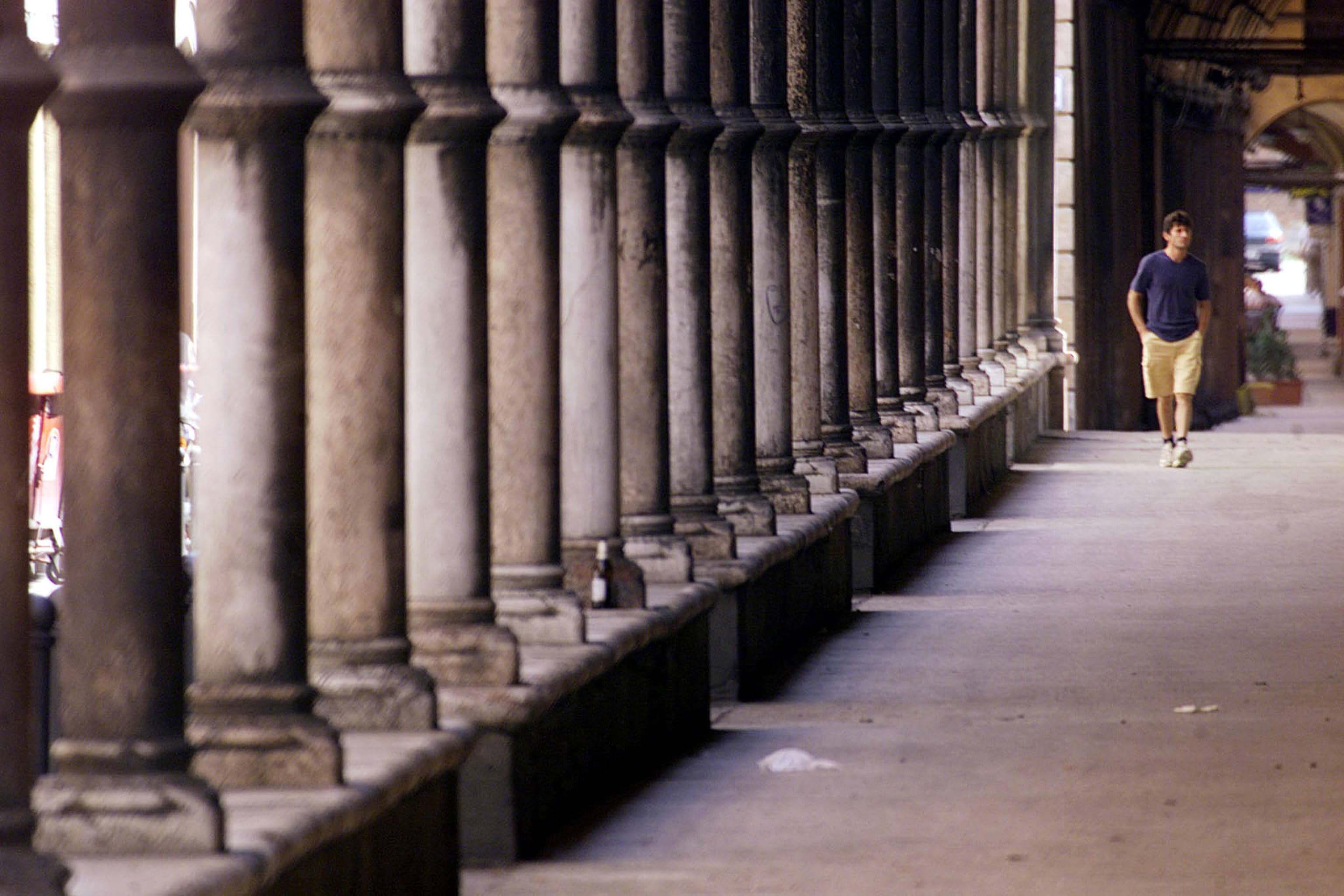 Un porticato a Bologna I portici a Bologna