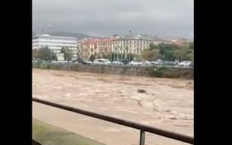 Il torrente Letimbro in piena a causa del maltempo, a Savona