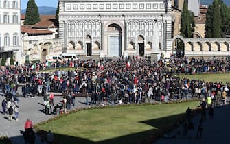 Il presidio di protesta contro il Green pass a Piazza Santa Maria Novella a Firenze, 15 Ottobre 2021.
ANSA/CLAUDIO GIOVANNINI