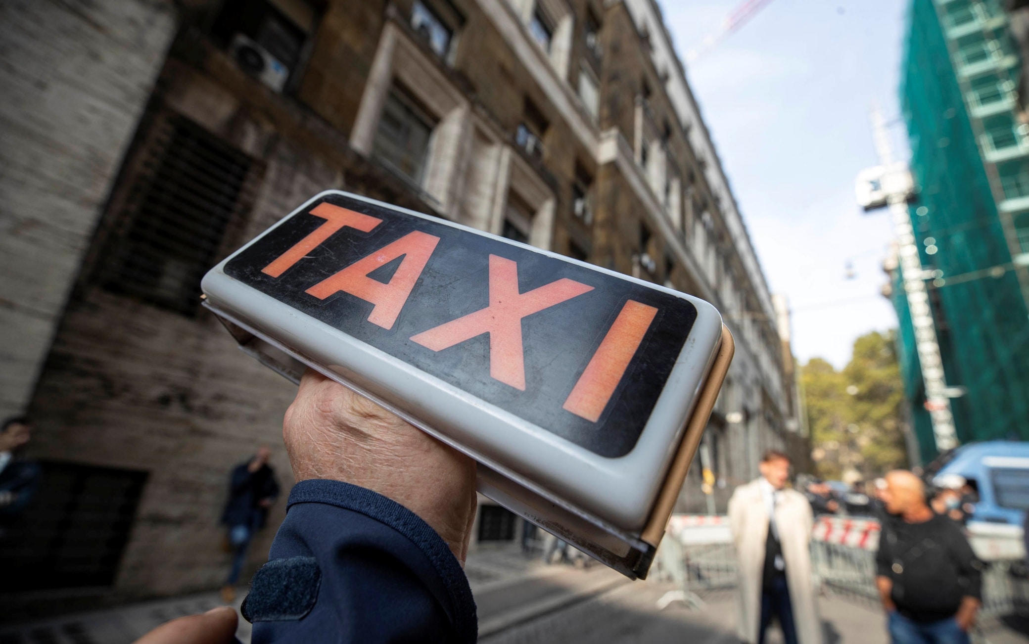 Concurrence, taxis prêts pour la grève nationale : la date prévue est le 24 novembre