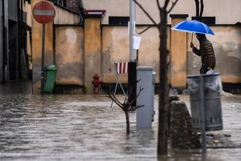 Maltempo, allerta gialla in 6 regioni. Meteo in peggioramento al Sud