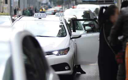 Taxi, in arrivo il decreto per aumentare le licenze del 20%. Le novità