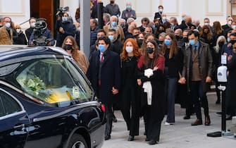 Un momento dei funerali di Ennio Doris
