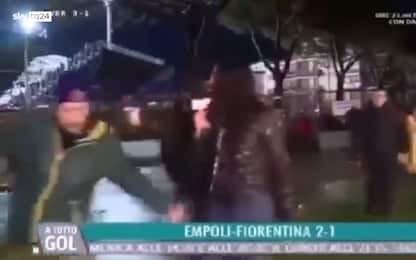Giornalista molestata fuori dallo stadio: “Non deve accadere”. VIDEO