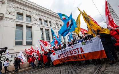 Scuola, sciopero nazionale dei professori: corteo a Roma
