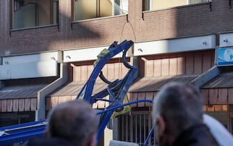 Crollo di una gru in via Genova, due morti tra gli operai, 18 dicembre 2021 ANSA/JESSICA PASQUALON