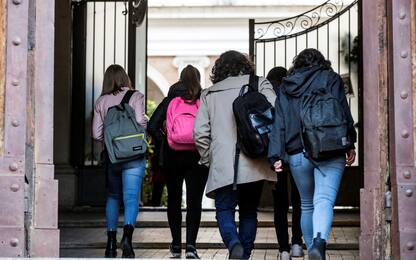 Covid: in Lombardia in isolamento 67.433 studenti