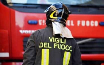 Sardegna, incendio raggiunge il paese di Bonorva: 40 case evacuate