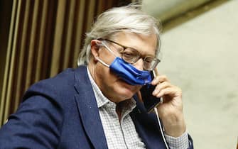 Vittorio Sgarbi, durante le dichiarazioni di voto sul ''Dl agosto'', Camera dei deputati, Roma 12 ottobre 2020. ANSA/FABIO FRUSTACI
