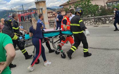 L'Aquila, auto finisce nel giardino di un asilo: 4 bimbi feriti
