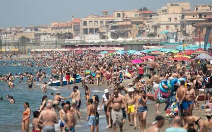 Vacanze, aumentano gli italiani che partono ad agosto: sono 22 milioni