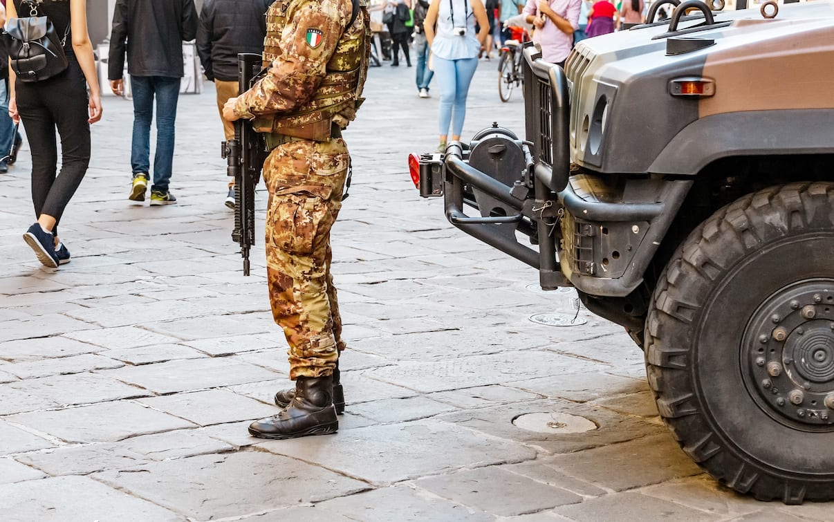 Leva militare obbligatoria, come funziona e può davvero tornare in