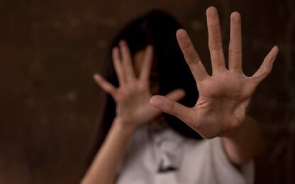 Siena, donna picchiata dal marito: arrestato dopo 20 anni di violenze