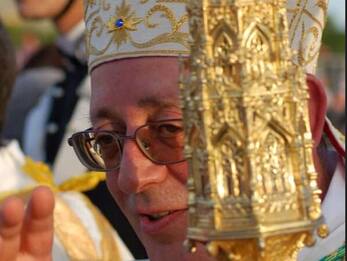 Papa Francesco accoglie la rinuncia del vescovo Zedda di Iglesias