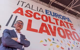 Il segretario generale Maurizio Landini Maurizio Landini alla manifestazione organizzata dalla CGIL a piazza della Repubblica. Roma 8 ottobre 2022 
ANSA/MASSIMO PERCOSSI