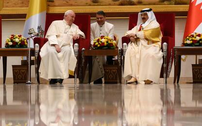 Papa Francesco in Bahrein, oggi l'incontro con il re Al Khalifa. FOTO
