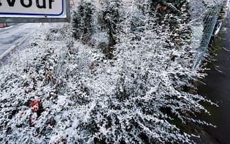 Primi fiocchi di neve hanno imbiancato Torino. Torino 13 dicembre 2022 ANSA/TINO ROMANO 