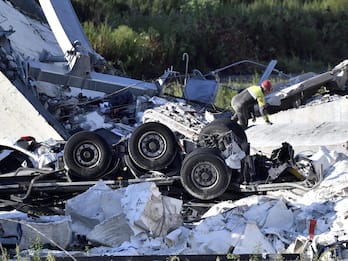 Ponte Morandi, nel crollo coinvolto un camion carico di hashish