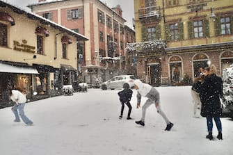 Nevicata nella zona Saluzzo (Cuneo), 15 Dicembre 2022. ANSA/DEVIS ROSSO