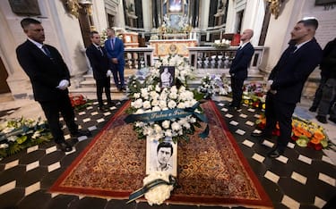 Un momento del funerale di Lando Buzzanca nella Chiesadi Santa Maria in Montesanto a piazza del Popolo, Roma,  21 dicembre 2022 
ANSA/MASSIMO PERCOSSI