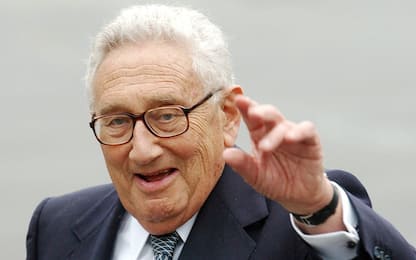 Morte Kissinger, Bush: "Tra le voci più ascoltate in politica estera"