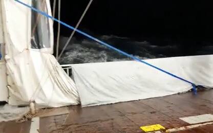Migranti, Geo Barents ad Ancona domani mattina: mare in tempesta
