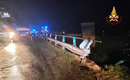 Auto finisce in un canale, tre morti nel Veronese