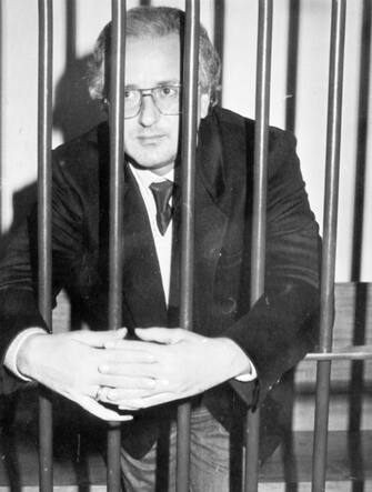 Napoli 11.10.1984 Raffaele Cutolo in attesa sentenza