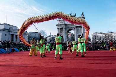 Capodanno cinese 2023 a Milano, parata per l'anno del Coniglio
