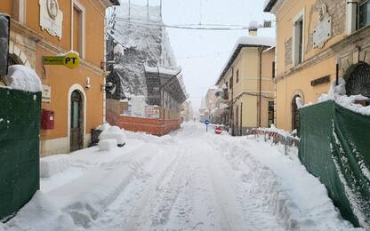 Neve sull'Italia, dall’Umbria alle Marche: foto dalle città imbiancate