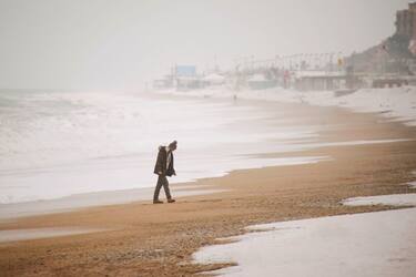 Snow on the Adriatic Riviera Numana beach Marche Italy Europe. (Photo by: Mauro Flamini/REDA&CO/Universal Images Group via Getty Images)